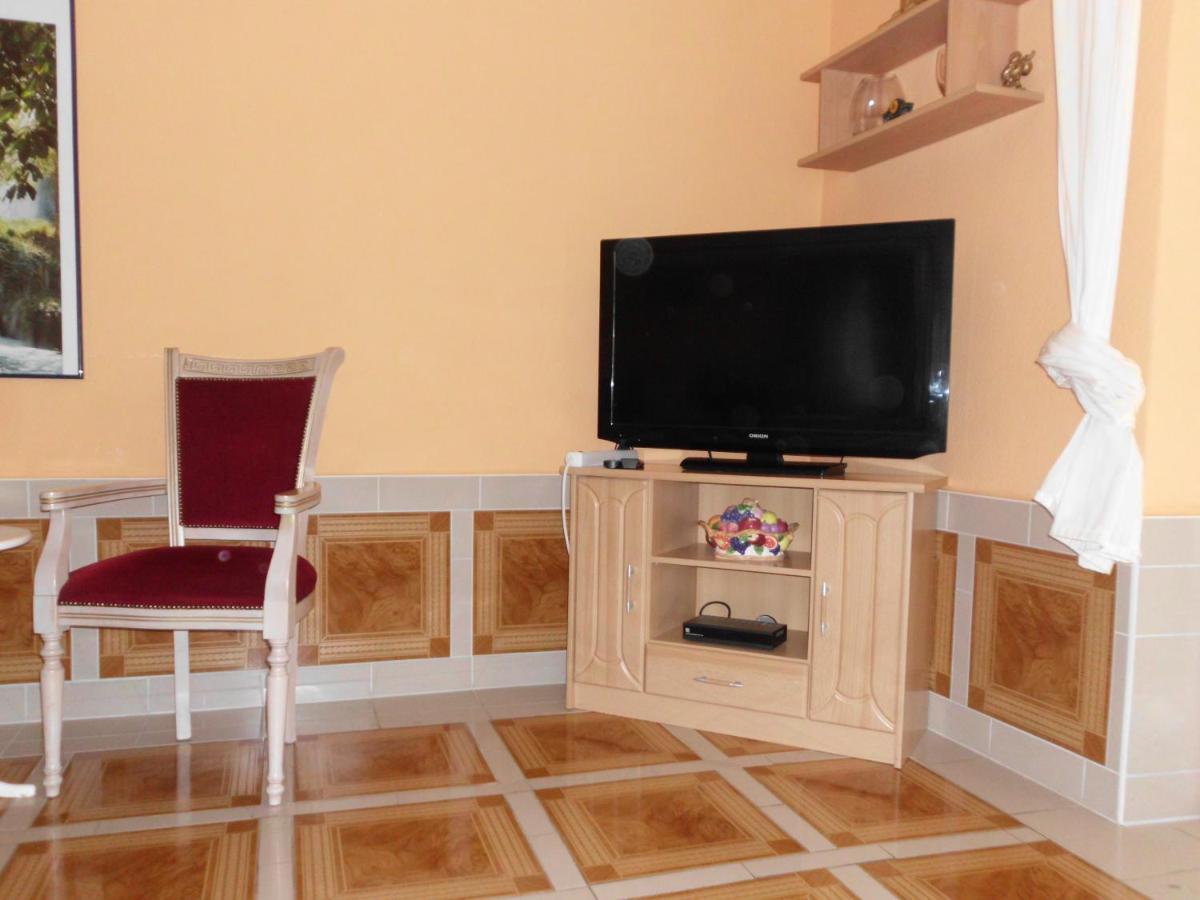 Sleep In Baden-Baden Apartment Luaran gambar